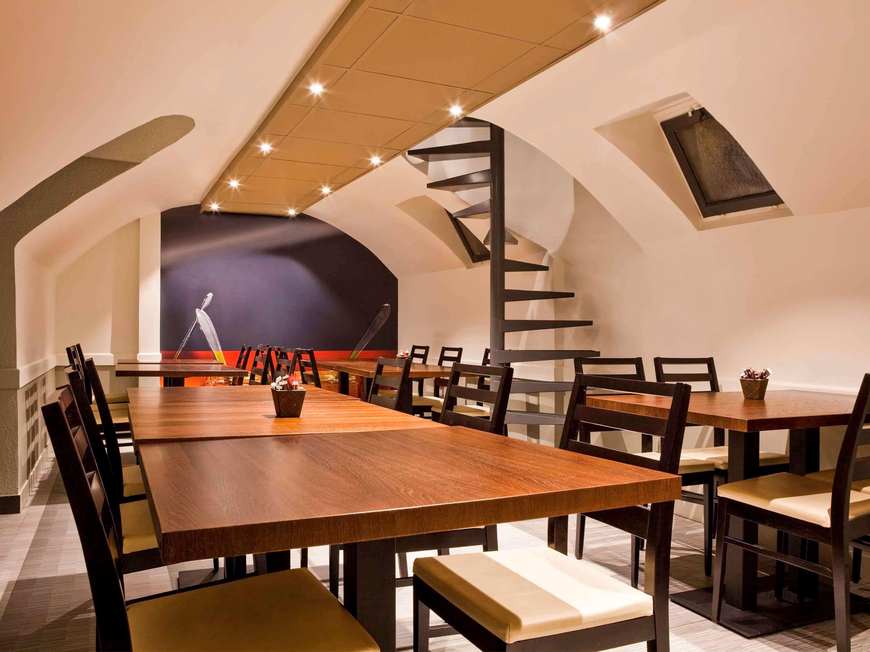 Hotel Ibis Maine Montparnasse Parigi Esterno foto