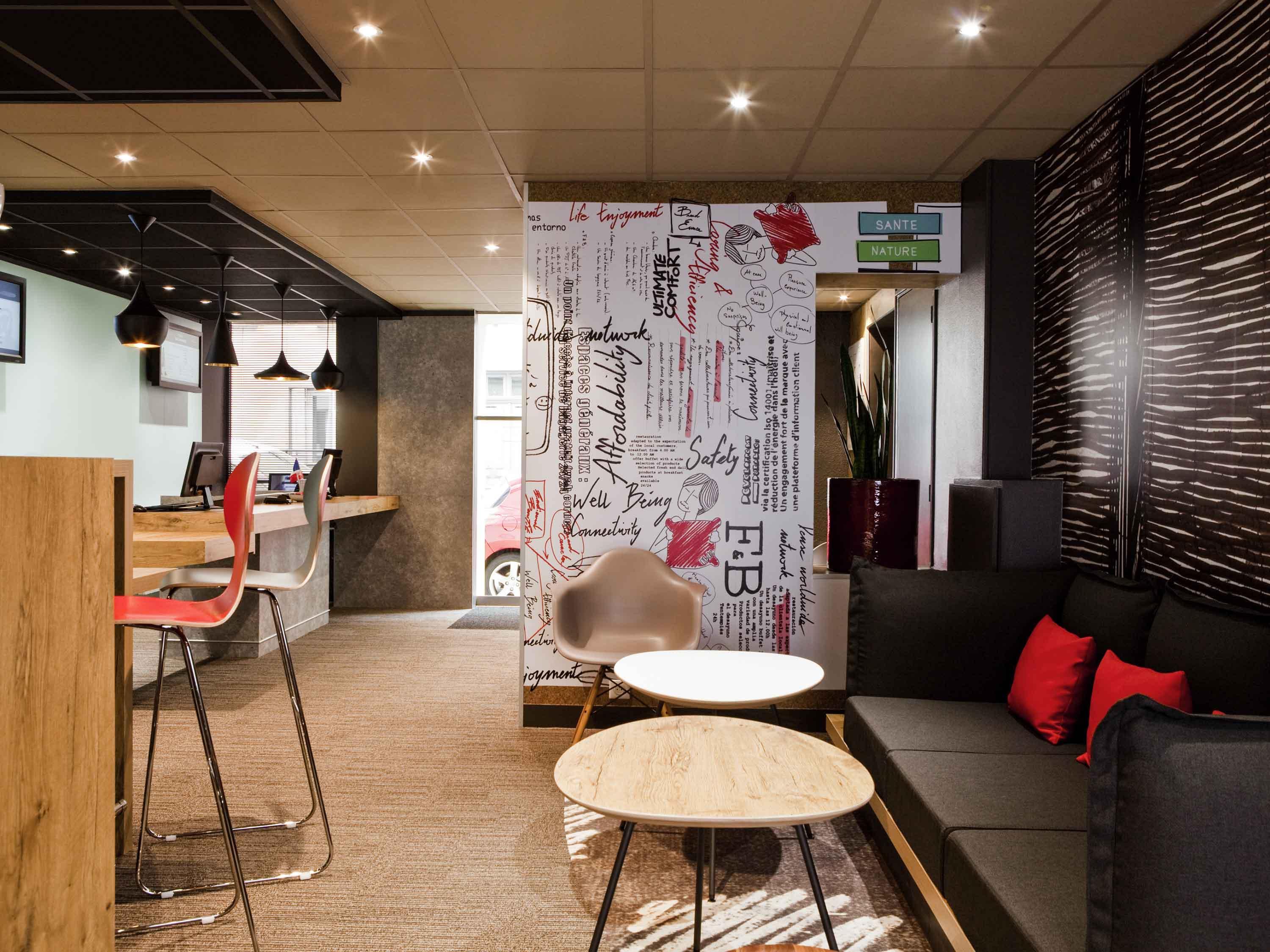 Hotel Ibis Maine Montparnasse Parigi Esterno foto