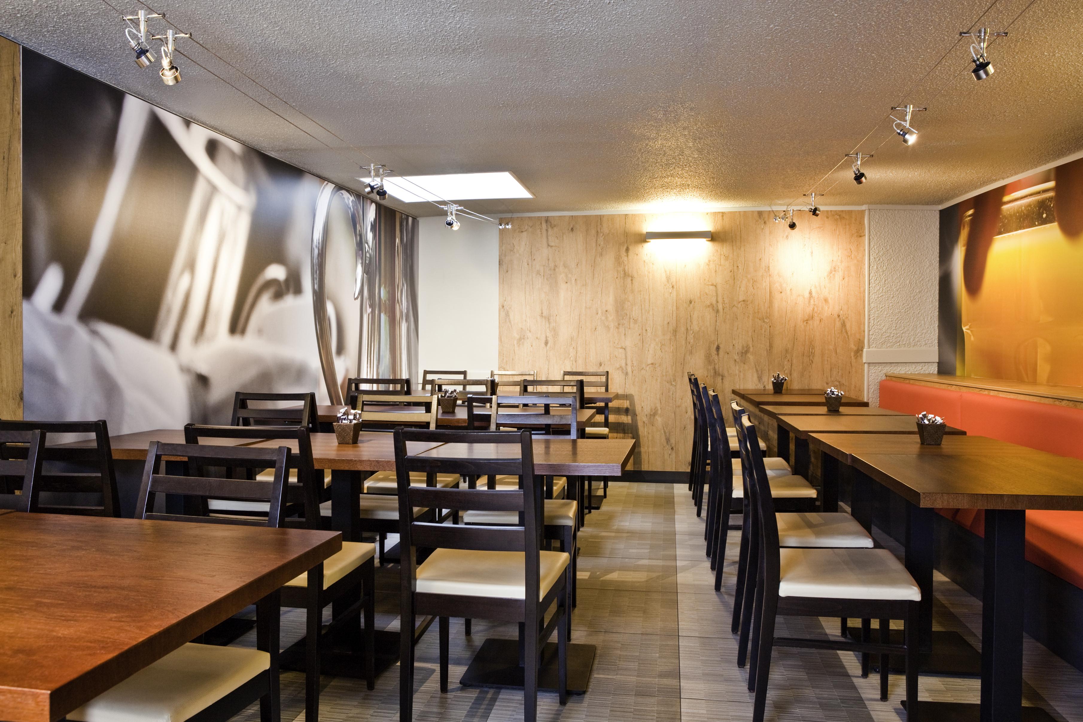 Hotel Ibis Maine Montparnasse Parigi Esterno foto