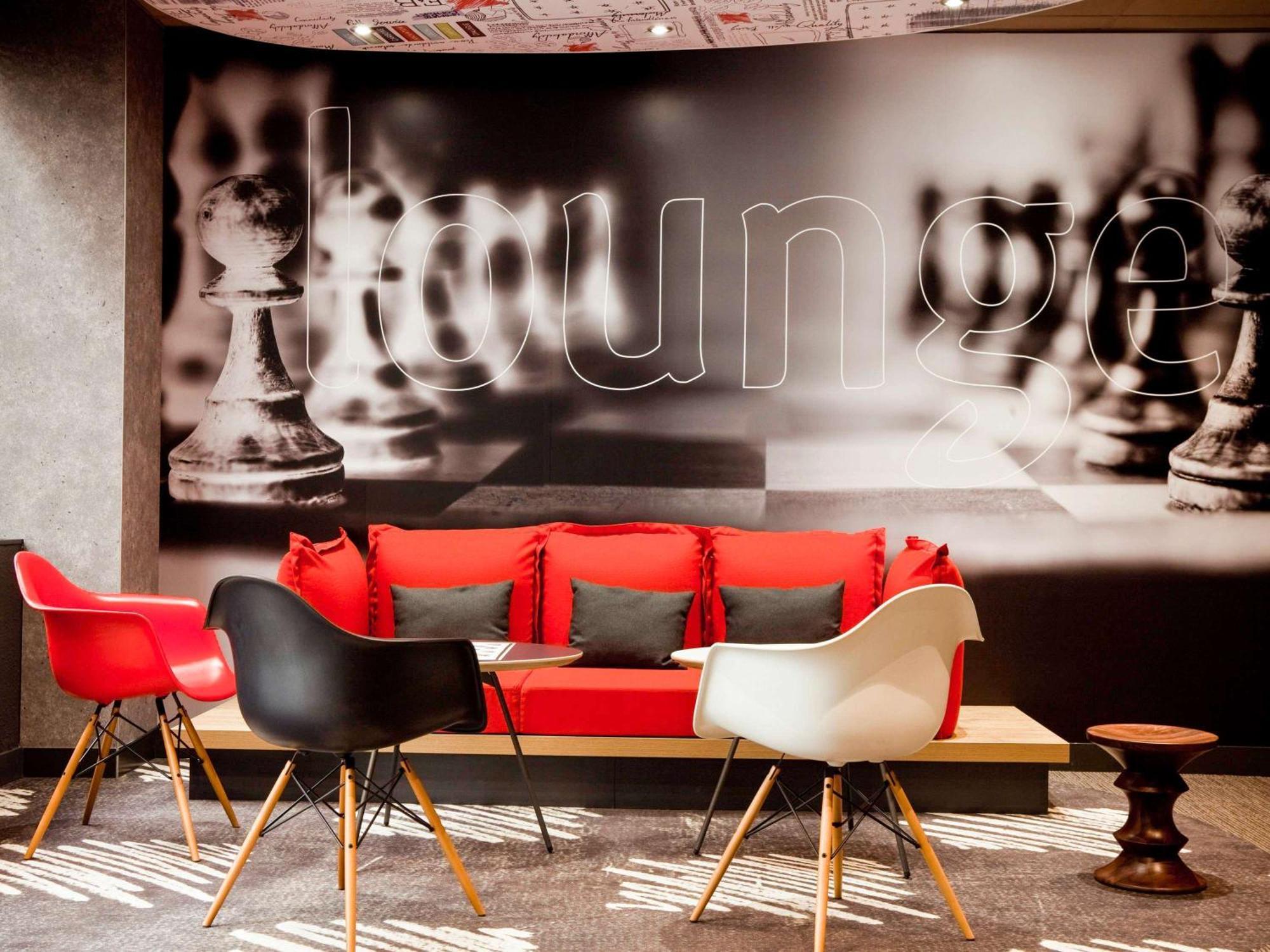 Hotel Ibis Maine Montparnasse Parigi Esterno foto