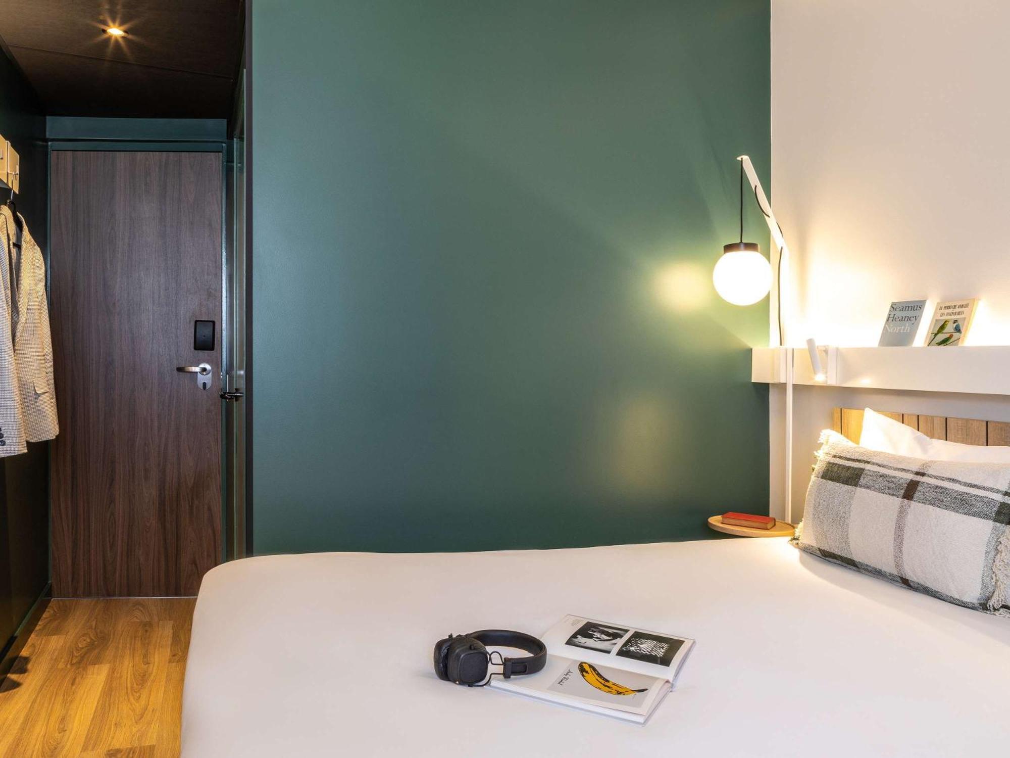 Hotel Ibis Maine Montparnasse Parigi Esterno foto