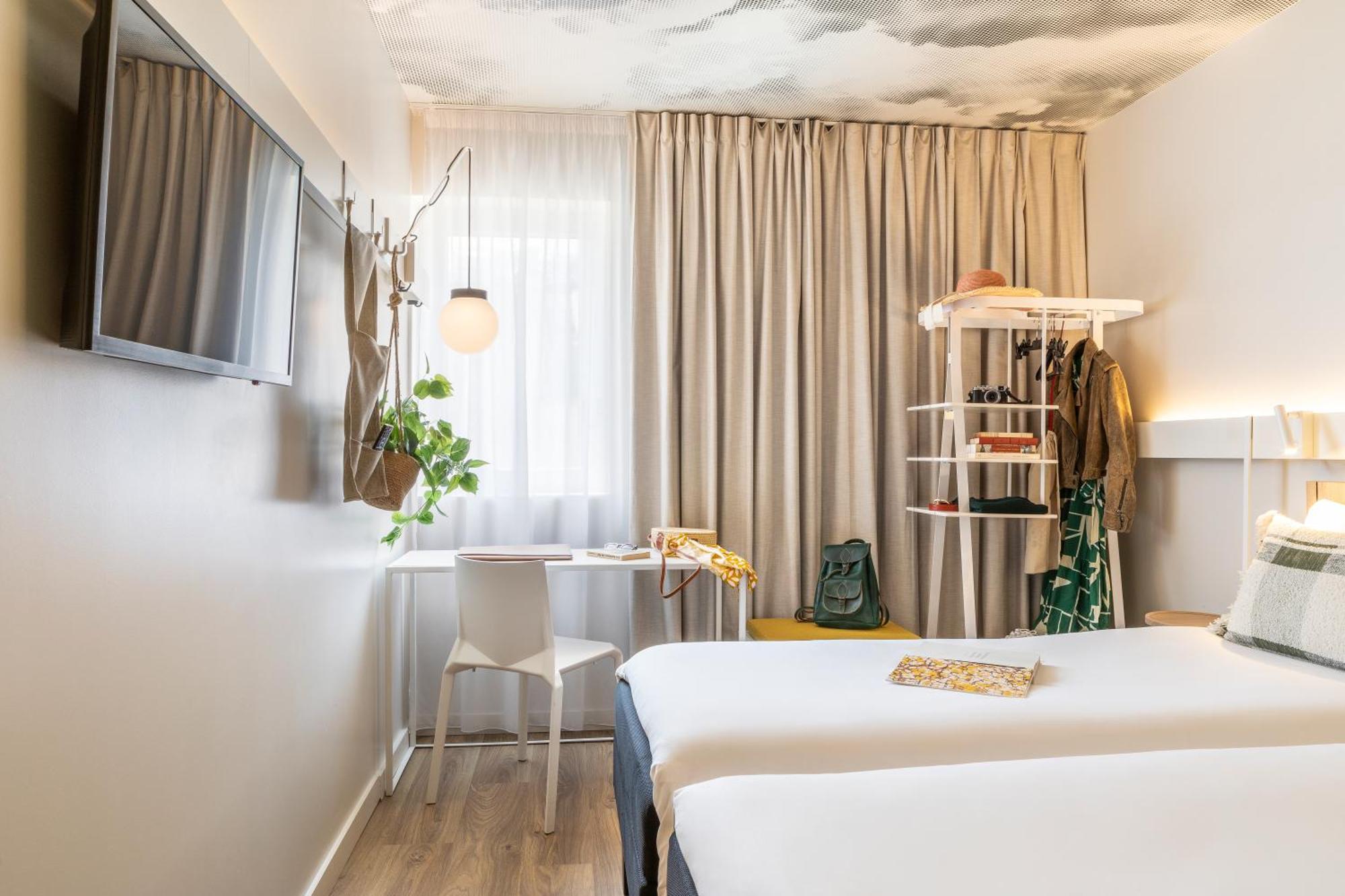 Hotel Ibis Maine Montparnasse Parigi Esterno foto