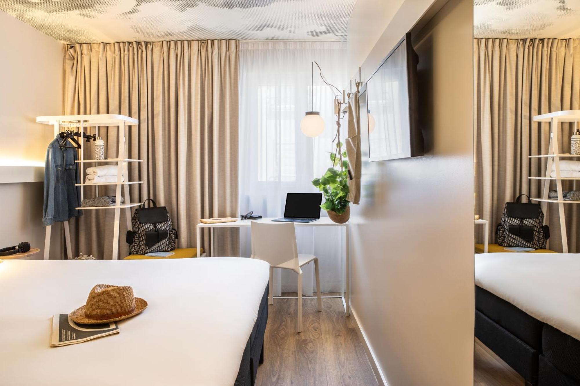Hotel Ibis Maine Montparnasse Parigi Esterno foto