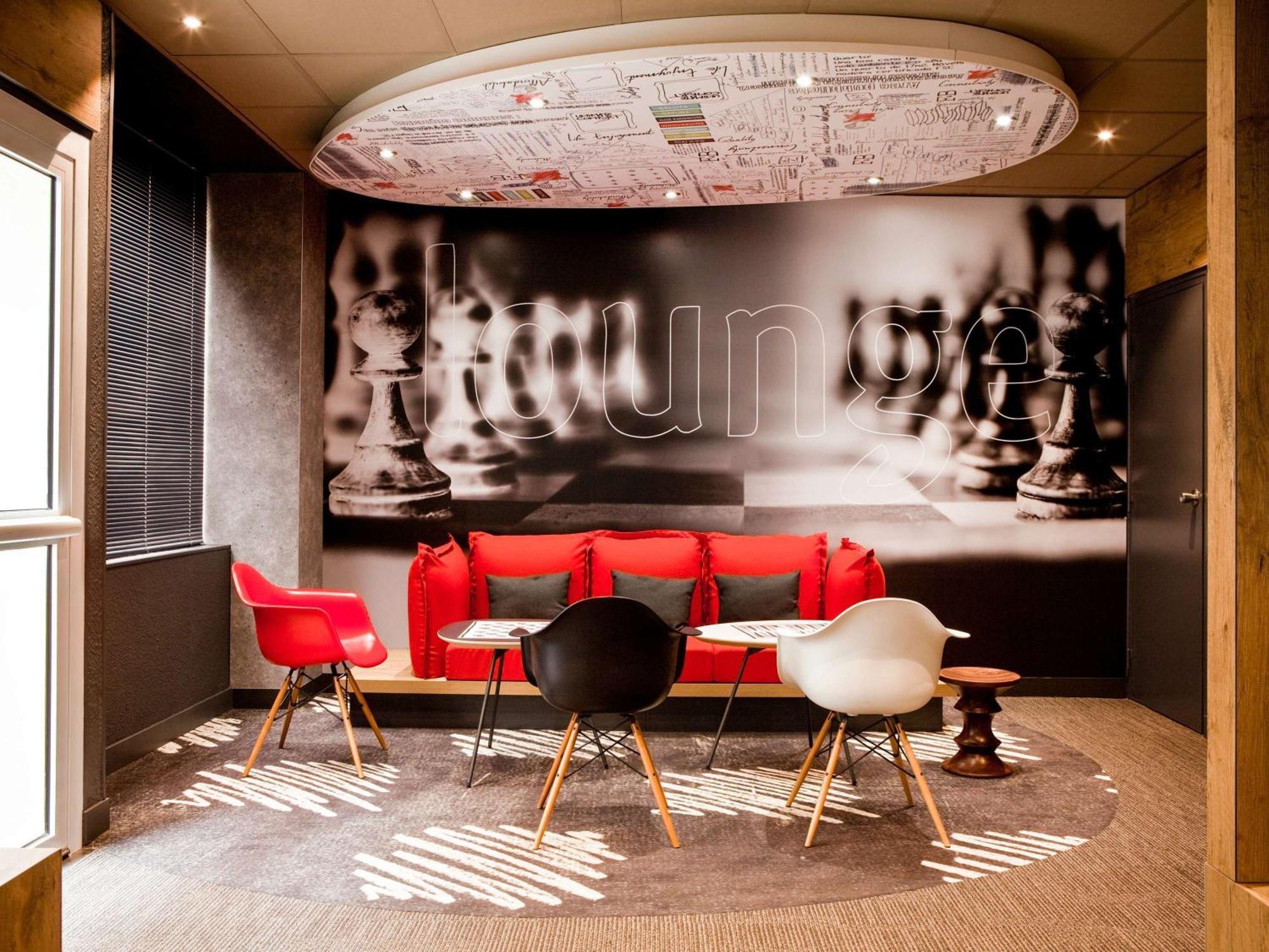 Hotel Ibis Maine Montparnasse Parigi Esterno foto