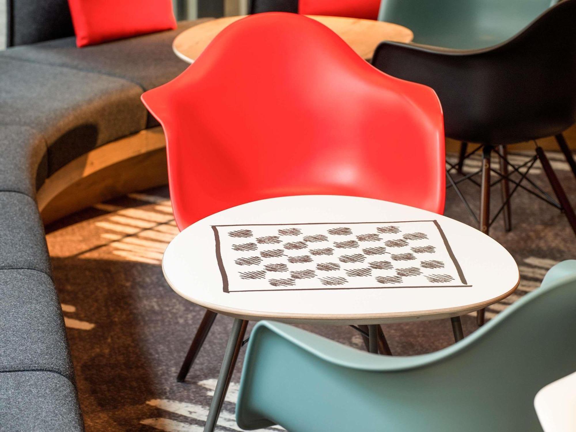 Hotel Ibis Maine Montparnasse Parigi Esterno foto